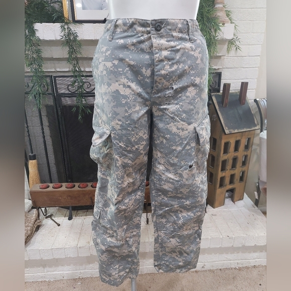 Other - US Army Digital Camouflage Pants Mens 34x30 Combat Cargo Pockets True Vintage